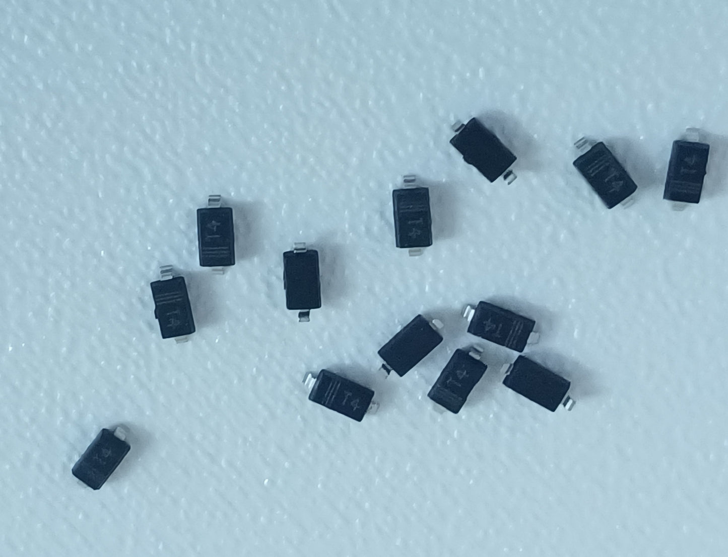 1N4148W Diodes